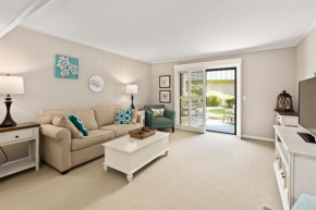23 Ocean Club - Oceanside Villa! Spacious rooms and Easy access to Beach and Pool